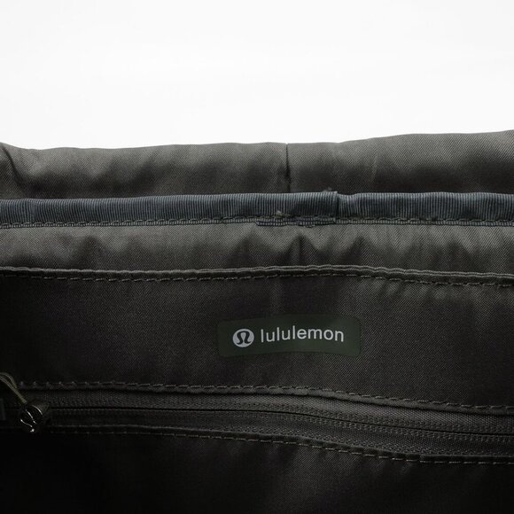 Lululemon Wunderlust Backpack 14L Green Grey - Picture 11 of 16